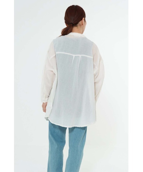 HEART MARKET（ハートマーケット）の「ふわ軽コットン長袖シャツ（ポケット付き）（シャツ/ブラウス・レディース・ブラック/ナチュラル/グリーン/ホワイト・FREE）」の5枚目の写真