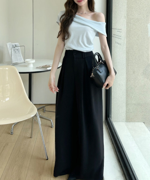Ada.(エイダ)の「アシンメトリー オフショルダー シャーリング カットソー(Tシャツ/カットソー・レディース・ホワイト/グレー/ブルー/ブラック・FREE)」の20枚目の写真