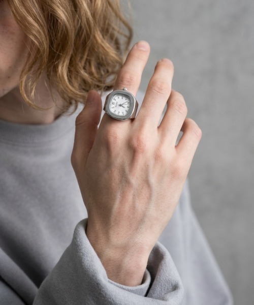 Burner(バーナー)の「【lux sea jewelry(ラックス・シー・ジュエリー)】時計指輪 ring watch lux-ring-9-6【RBTS】(リング・メンズ・その他31/その他29/ホワイト系その他/その他26/その他34/シルバー系その他2/ピンクゴールド/その他30/シルバー系その他3/その他28/シルバー系その他/ブラック系その他/A/その他27/その他35/B/その他33/その他32/その他4/その他6/その他1/その他14/その他2/その他19/その他15/その他3/その他7/その他22/K/その他5/その他9/その他24/L/その他12/M/N/G/その他8/その他16/I/その他10/その他17/その他11/P/その他13/その他18/C/R/その他25/D/Y/H/E/その他20/J/F/その他21/O/S/その他23/Q/T/X/その他/U/Z/V/W・フリー)」の12枚目の写真