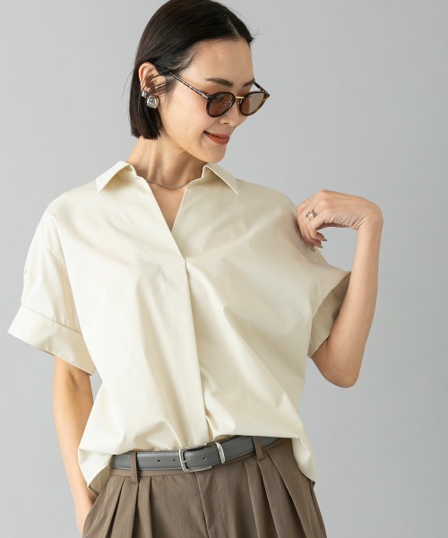 MICHEL KLEIN(ミッシェル・クラン)の「スキッパーシャツブラウス(シャツ/ブラウス・レディース・ベージュ/ブラック・38/40)」の2枚目の写真