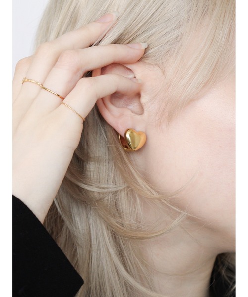 Bilan(ビラン)の「( 金属アレルギー軽減 サージカルステンレス ) ボリュームハートピアス / 【 BILAN 】 Volume Heart Pierce(ピアス(両耳用)・レディース・シルバー/ゴールド・FREE)」の10枚目の写真