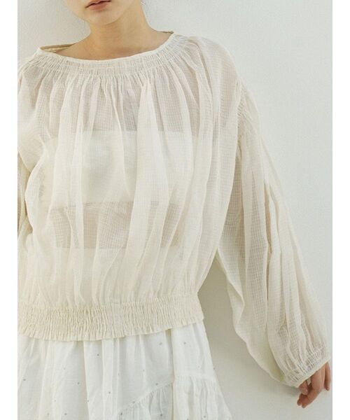 FIKA.(フィーカ)の「Sheer check gathered blouse(シャツ/ブラウス・レディース・アイボリー/ブラック・MEDIUM)」の9枚目の写真