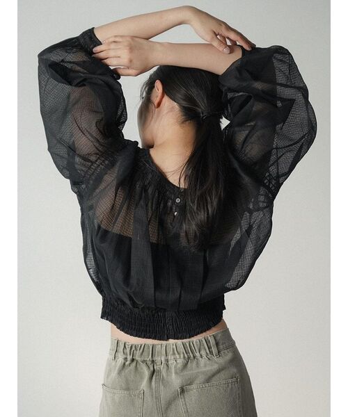 FIKA.(フィーカ)の「Sheer check gathered blouse(シャツ/ブラウス・レディース・アイボリー/ブラック・MEDIUM)」の10枚目の写真