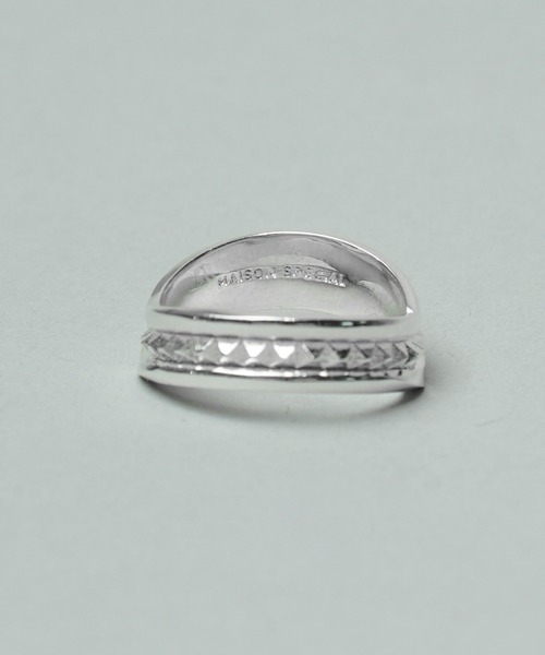 MAISON SPECIAL(メゾンスペシャル)の「《UNISEX》V-shape Triple Ring/Vシェイプ3連リング【MAISON SPECIAL/メゾンスペシャル】(リング・メンズ・シルバー・11/9/15 /13)」の5枚目の写真