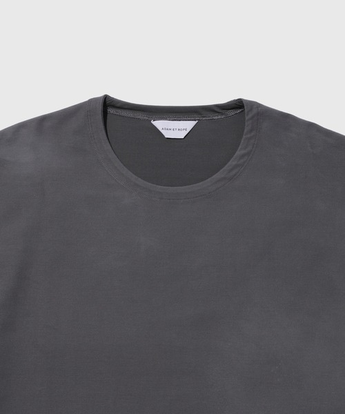 ADAM ET ROPE'(アダムエロペ)の「【MINUS】オーバーサイズTシャツ / 接触冷感 / 遮熱 / UVカット / 吸水拡散(Tシャツ/カットソー・メンズ・ネイビー/ホワイト/チャコールグレー/ブラック・L/M)」の14枚目の写真