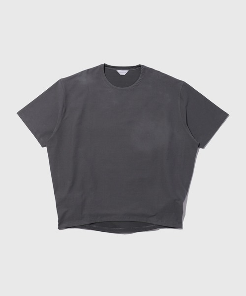 ADAM ET ROPE'(アダムエロペ)の「【MINUS】オーバーサイズTシャツ / 接触冷感 / 遮熱 / UVカット / 吸水拡散(Tシャツ/カットソー・メンズ・ネイビー/ホワイト/チャコールグレー/ブラック・L/M)」の5枚目の写真