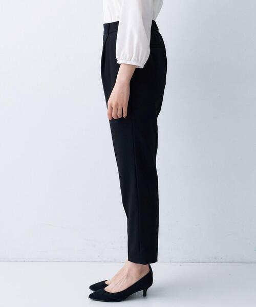 UNTITLED(アンタイトル)の「【仕事着スーツ/後ろウエストゴム】テーパードパンツ(その他パンツ・レディース・ネイビー/ブラック/ネイビー系5・00/01/02/03/04/42/44/46/48/50)」の12枚目の写真