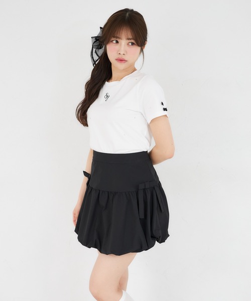 Suyunn(スユン)の「リボン付きストーン&パール装飾ロゴ刺繍入りTシャツ(Tシャツ/カットソー・レディース・ピンク/ホワイト・M)」の8枚目の写真