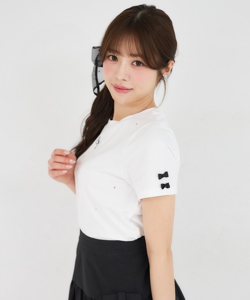 Suyunn(スユン)の「リボン付きストーン&パール装飾ロゴ刺繍入りTシャツ(Tシャツ/カットソー・レディース・ピンク/ホワイト・M)」の10枚目の写真