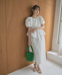 【ZOZO限定】フラワージャガードペプラムフリルワンピース
