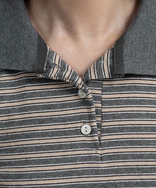 lawgy(ラウジー)の「two tone color half button border / ツートーンカラーハーフボタンボーダー(ポロシャツ・レディース・アイボリー/チャコールグレー/ライトグレー・FREE)」の17枚目の写真
