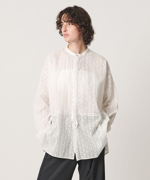 Pheeta(フィータ)の「<Pheeta>Christine ノーカラー シャツ / 016C-25(シャツ/ブラウス・レディース・ブラック/ホワイト・FREE)」の9枚目の写真