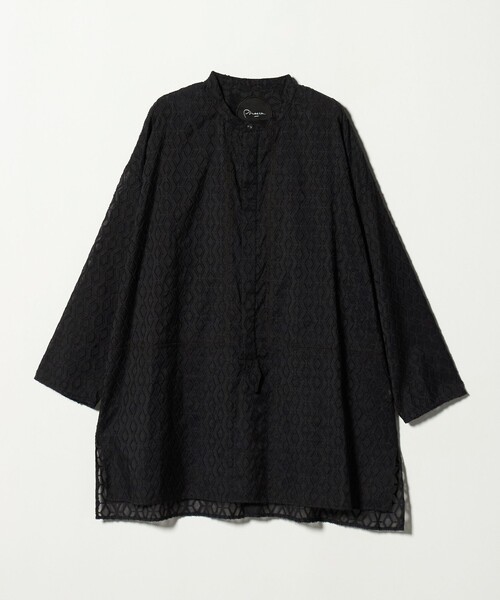 Pheeta(フィータ)の「<Pheeta>Christine ノーカラー シャツ / 016C-25(シャツ/ブラウス・レディース・ブラック/ホワイト・FREE)」の16枚目の写真