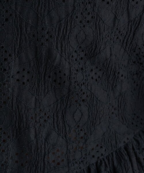 SHENERY(シーナリー)の「【再入荷】レースペプラムフリルタンク(シャツ/ブラウス・レディース・ブラック/オフホワイト・FREE)」の22枚目の写真