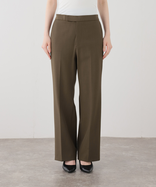 IENA(イエナ)の「《一部店舗限定/UVカット/防シワ》DRYストレッチ スリムフレアパンツ(スラックス・レディース・チャコールグレー/ブラウン・36/38)」の15枚目の写真