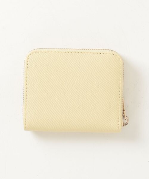 GILDA Small Zip Around 財布 2つ折り | GUESS(ゲス) JAPAN 公式