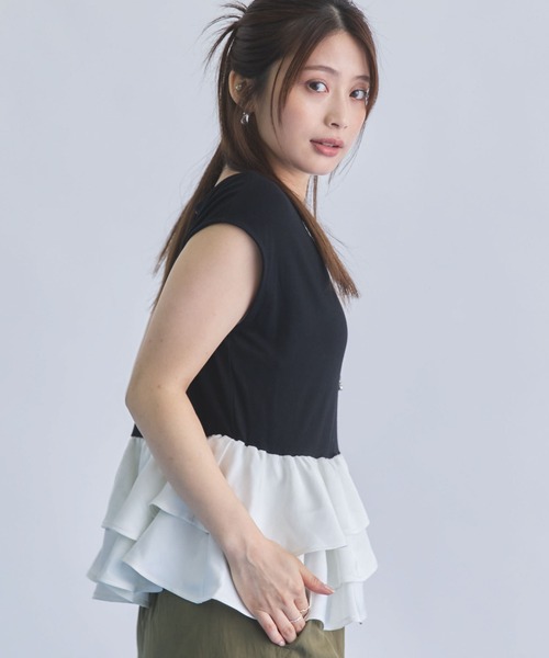 archives(アルシーヴ)の「ボーダーアソートフリルドッキングノースリTOPS(Tシャツ/カットソー・レディース・ブラック/ブラウン/ホワイト×ブラック/ホワイト×グレー・MEDIUM)」の5枚目の写真