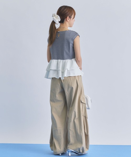 archives(アルシーヴ)の「ボーダーアソートフリルドッキングノースリTOPS(Tシャツ/カットソー・レディース・ブラック/ブラウン/ホワイト×ブラック/ホワイト×グレー・MEDIUM)」の21枚目の写真