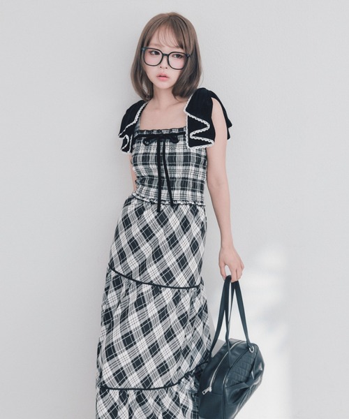 OLIVE des OLIVE（オリーブデオリーブ）の「リボン付ティアードキャミワンピ（ワンピース・レディース・ブラック/ブラウン/アイボリー・FREE）」の19枚目の写真