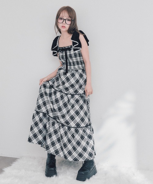OLIVE des OLIVE（オリーブデオリーブ）の「リボン付ティアードキャミワンピ（ワンピース・レディース・ブラック/ブラウン/アイボリー・FREE）」の22枚目の写真