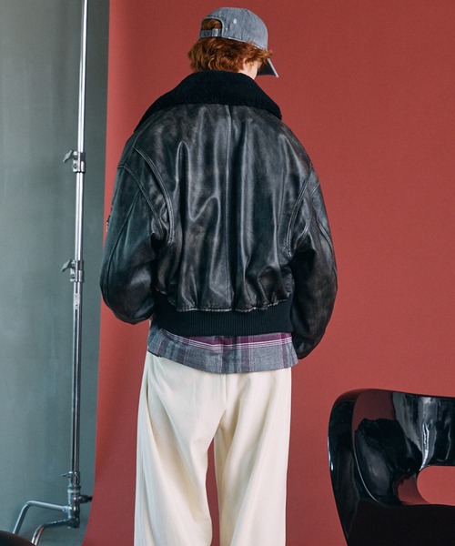 MAISON SPECIAL(メゾンスペシャル)の「《UNISEX》Sheep Leather Mouton Prime-Over G-1 Flight Jacket/シープレザームートンプライムオーバーG-1フライトジャケット【MAISON SPECIAL/メゾンスペシャル】(ブルゾン・メンズ・ブラウン/ブラック/ダークブラック・0/1/2)」の10枚目の写真