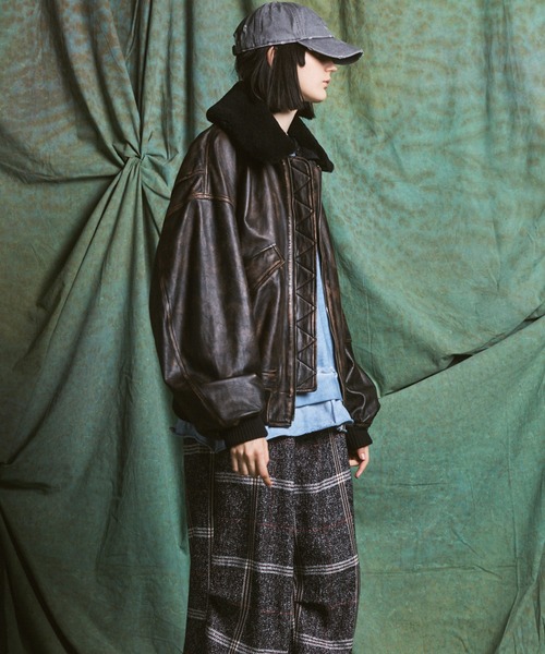 MAISON SPECIAL(メゾンスペシャル)の「《UNISEX》Sheep Leather Mouton Prime-Over G-1 Flight Jacket/シープレザームートンプライムオーバーG-1フライトジャケット【MAISON SPECIAL/メゾンスペシャル】(ブルゾン・メンズ・ブラウン/ブラック/ダークブラック・0/1/2)」の14枚目の写真