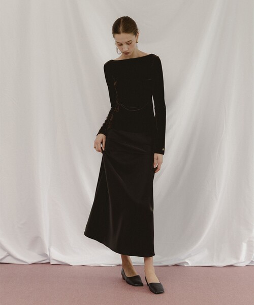 Demi-Luxe BEAMS(デミルクス ビームス)の「BEAMS SALON / グロッシー レイヤー スカート(スカート・レディース・ブラック/イエロー系その他6・36/38)」の3枚目の写真