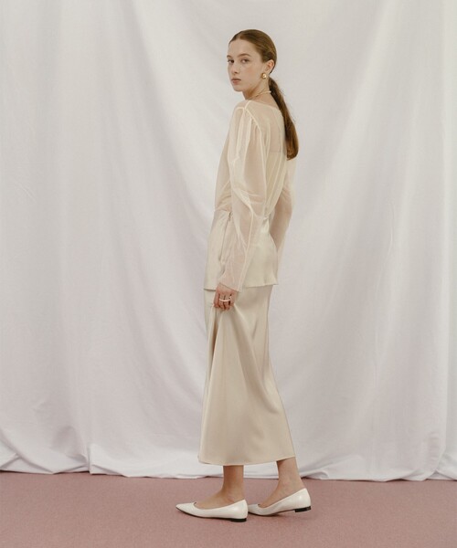 Demi-Luxe BEAMS(デミルクス ビームス)の「BEAMS SALON / グロッシー レイヤー スカート(スカート・レディース・ブラック/イエロー系その他6・36/38)」の13枚目の写真