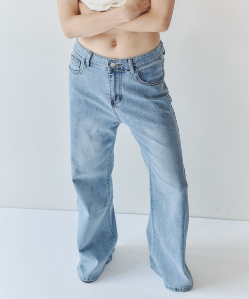 VION(ヴィオン)の「ストレッチストレートフレアデニム / Stretch Straight Flare Denim(デニムパンツ・レディース・ネイビー/ブルー・S/M)」の6枚目の写真