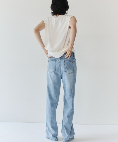 VION(ヴィオン)の「ストレッチストレートフレアデニム / Stretch Straight Flare Denim(デニムパンツ・レディース・ネイビー/ブルー・S/M)」の9枚目の写真