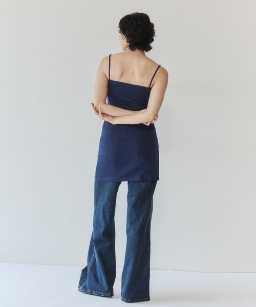 VION(ヴィオン)の「ストレッチストレートフレアデニム / Stretch Straight Flare Denim(デニムパンツ・レディース・ネイビー/ブルー・S/M)」の18枚目の写真