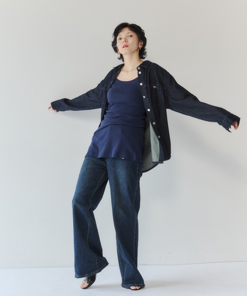 VION(ヴィオン)の「ストレッチストレートフレアデニム / Stretch Straight Flare Denim(デニムパンツ・レディース・ネイビー/ブルー・S/M)」の21枚目の写真