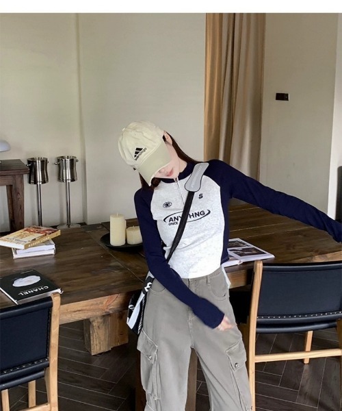 Ritzy(リッツィー)の「ラグランスリーブ ハーフジップ クロップド長袖トップス(Tシャツ/カットソー・レディース・グレー/ピンク・L/M)」の11枚目の写真