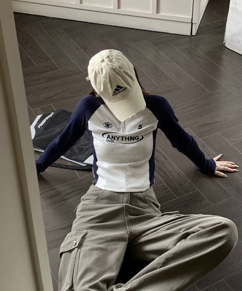 Ritzy(リッツィー)の「ラグランスリーブ ハーフジップ クロップド長袖トップス(Tシャツ/カットソー・レディース・グレー/ピンク・L/M)」の16枚目の写真