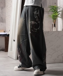 トライバルロゴ カーブデニム / Tribal Logo Curved Wide Denim Pants