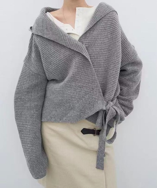 Teem Store（チームストア）の「カシュクール サイドリボンルーズニットカーディガン（ニット/セーター・レディース・ブラック/グレー・M）」の5枚目の写真