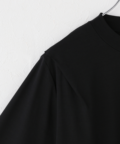 IENA(イエナ)の「GGG/ジージージー PLEATED SHOULDER L SLEEVE カットソー 02-01-1955(Tシャツ/カットソー・レディース・ブラック/ホワイト・FREE)」の5枚目の写真
