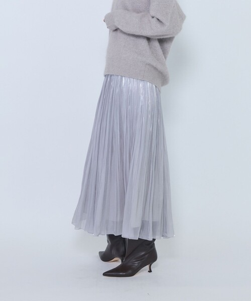 1er Arrondissement(プルミエアロンディスモン)の「グロッシーサテンプリーツスカート(スカート・レディース・ブラック/グレイッシュベージュ・38/36)」の3枚目の写真