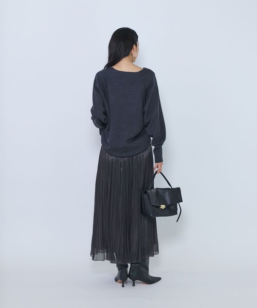 1er Arrondissement(プルミエアロンディスモン)の「グロッシーサテンプリーツスカート(スカート・レディース・ブラック/グレイッシュベージュ・38/36)」の14枚目の写真