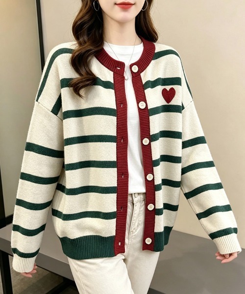 ONEP STAR(ワンピスター)の「配色ボーダーハート刺繍長袖ニットカーディガン(ニット/セーター・レディース・グリーン/ネイビー/レッド・FREE)」の13枚目の写真