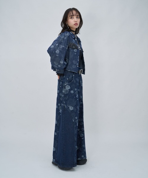HARE（ハレ）の「フラワーガラキリカエデニムパンツ(HARE)（デニムパンツ・レディース・ネイビー/ブラック/ブラウン・FREE）」の13枚目の写真