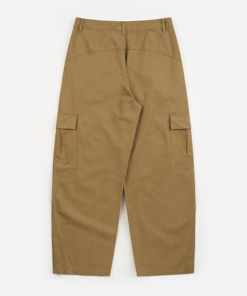 TOFFEE（トフィー）の「カーブド切り替えカーゴパンツ（BEIGE）（その他パンツ・メンズ・その他・SMALL/MEDIUM/LARGE/X-LARGE）」の7枚目の写真