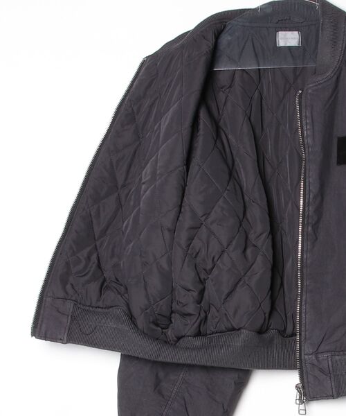 B'2nd(ビーセカンド)の「ANOTHER ROOM(アナザールーム) ASUTEX C.NYLON MA-1(MA-1・メンズ・カーキ/ブラック・M/L)」の5枚目の写真