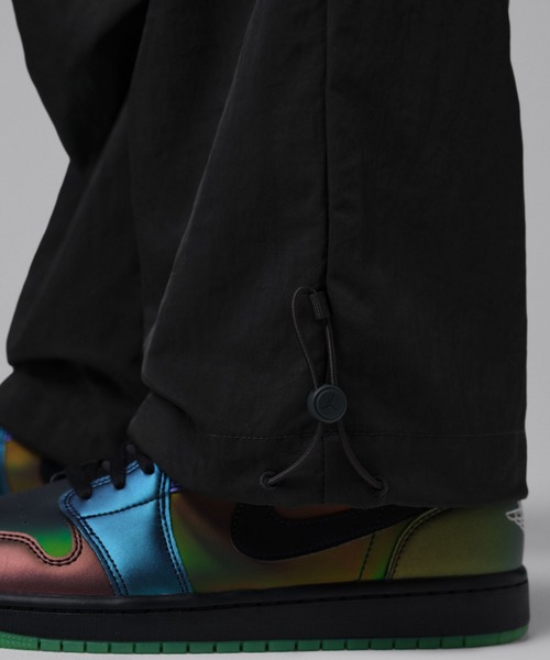 JORDAN BRAND(ジョーダンブランド)の「ジョーダン ブルックリン メンズ ウーブン カーゴ パンツ / Jordan Brooklyn Men's Woven Cargo Pants IM9818-321 Night Forest(カーゴパンツ・メンズ・グリーン系その他2・XL)」の6枚目の写真