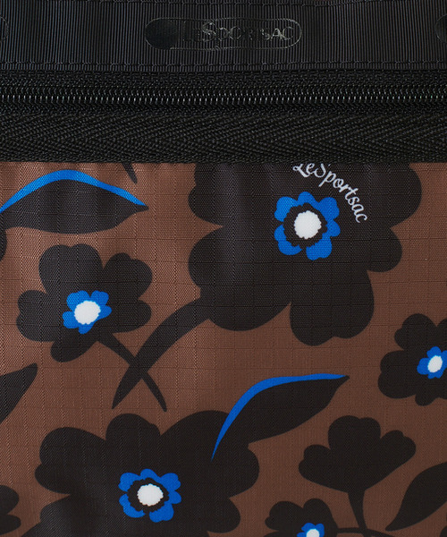 LeSportsac(レスポートサック)の「DELUXE EVERYDAY BAG ノワールガーデン(ショルダーバッグ・レディース・ブラック・FREE)」の8枚目の写真