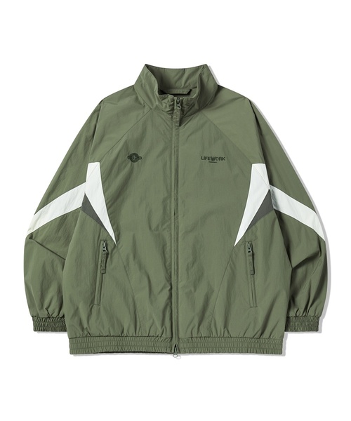 LIFE WORK(ライフワーク)の「プレインスポーティハイネックジップアップ(ナイロンジャケット・メンズ・ブラック/カーキ・M/L)」の1枚目の写真