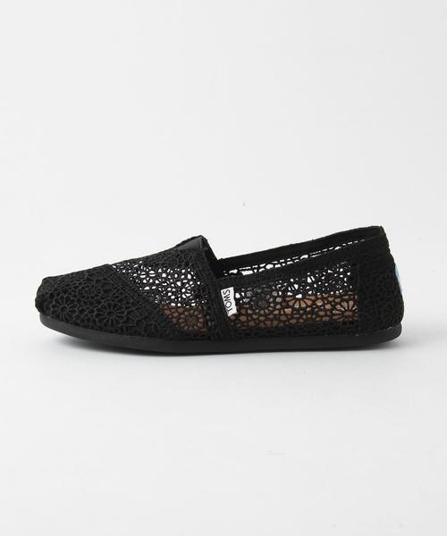 TOMS(トムス)の「トムス/OC TOMS フラワーレース スリッポン(スリッポン・レディース・オフホワイト/ブラック/シルバー・8/6/7)」の7枚目の写真