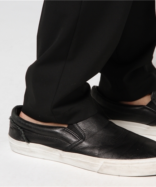 UNITED TOKYO（ユナイテッドトウキョウ）の「マルチストレッチサイドゴムスラックス（スラックス・メンズ・グレー/ブラック/ネイビー/ベージュ・1/2/3）」の8枚目の写真