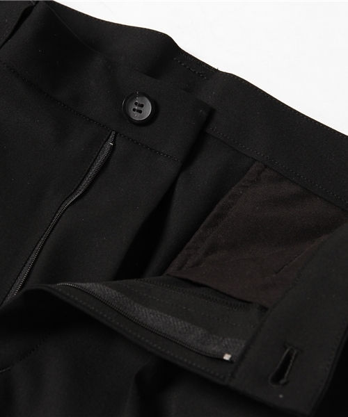 UNITED TOKYO（ユナイテッドトウキョウ）の「マルチストレッチサイドゴムスラックス（スラックス・メンズ・グレー/ブラック/ネイビー/ベージュ・1/2/3）」の9枚目の写真