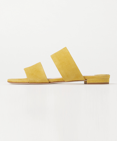 FABIO RUSCONI（ファビオルスコーニ）の「【FABIO RUSCONI(ファビオルスコーニ)】スエードベルトサンダル（サンダル・レディース・イエロー・36/37）」の2枚目の写真